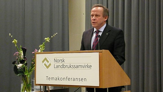 Landbruk: Landbruks- og matminister Lars Peder Brekk.