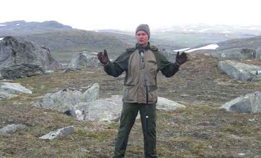 - 2009 skal bli et verneår, sa miljø- og utviklingsminister Erik Solheim under åpningen av Hallingskravet nasjonalpark. Foto: Miljøverndepartementet.