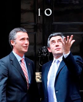 Prime Ministers Stoltenberg and Brown. Photo: Scanpix