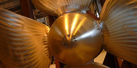 Ein propell produsert av Rolls-Royce i Ulsteinvik. Foto: SMK