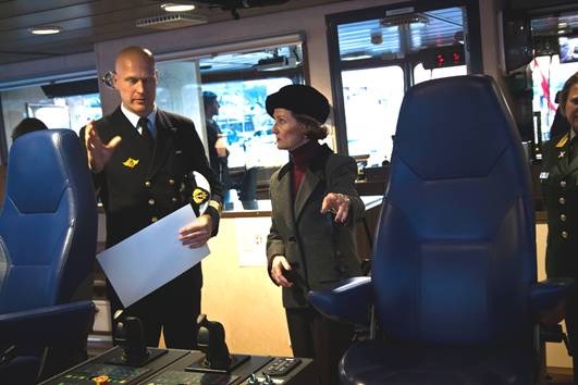 Dronning Sonja døpte Heimevernets skip Olav Tryggvason. - Foto: Heimevernet