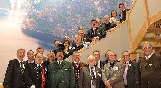 Norske ordførere møtte sine tyske borgermesterkolleger fra Bayern på Norges stand.