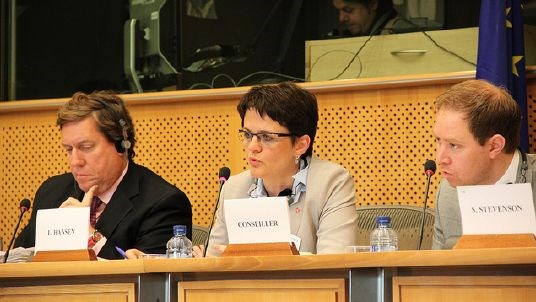 Fiskeri- og kystminister Lisbeth Berg-Hansen innledet til debatt for Fiskerikomiteen i Europaparlamentet 24. april 2012. 