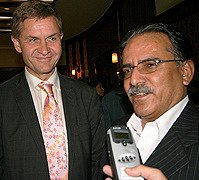 Miljø- og utviklingsminister Solheim og statsminister Prachanda - Foto: Ragnhild H. Simenstad/UD
