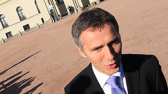 Statsministeren kommenterer tildelingen av fredsprisen 2009 til president Obama etter statsråd på slottet.