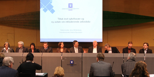 Pressekonferanse med presentasjon av ny IA-avtale. Foto: SMK