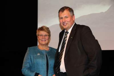 Terje Riis-Johansen og Maud Olofsson