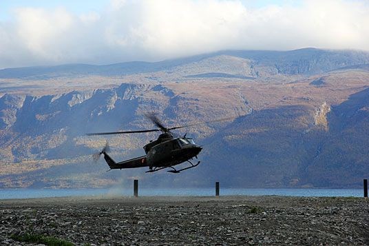 Forsvarets Bell helikoptre deltok på på Barents Rescue.