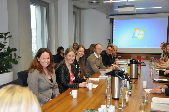 Landbruks- og matminister Sylvi Listhaug møtte i går representanter fra miljøorganisasjonene Sabima, Zero, WWF, Naturvernforbundet og Natur og ungdom.